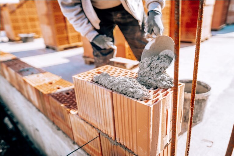 construction industry details worker bricklayer 2022 01 07 20 41 51 utc