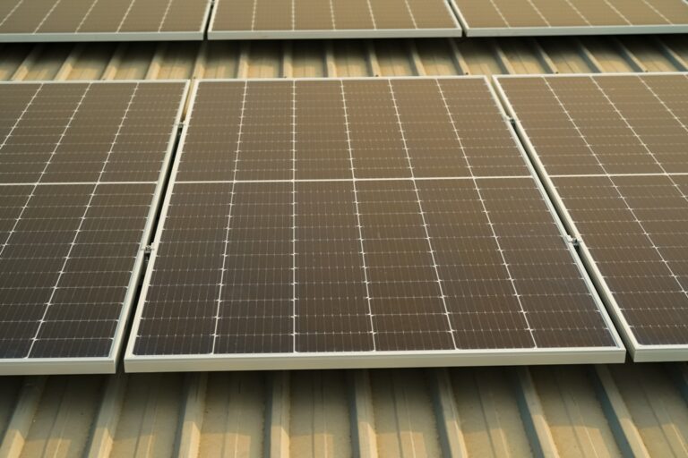 solar panel installer installing solar panels on r 2023 03 09 08 10 31 utc