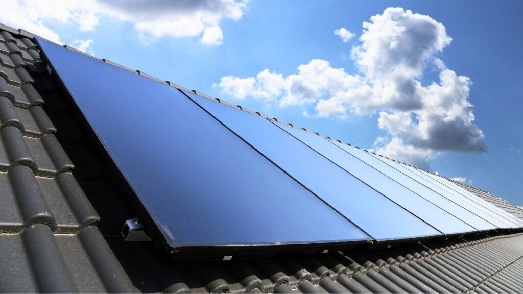 différents types de panneaux solaires